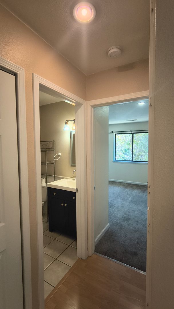 2827 Monument Blvd Apt 24 - Concord - California - 1 bed, 1 bath rental property