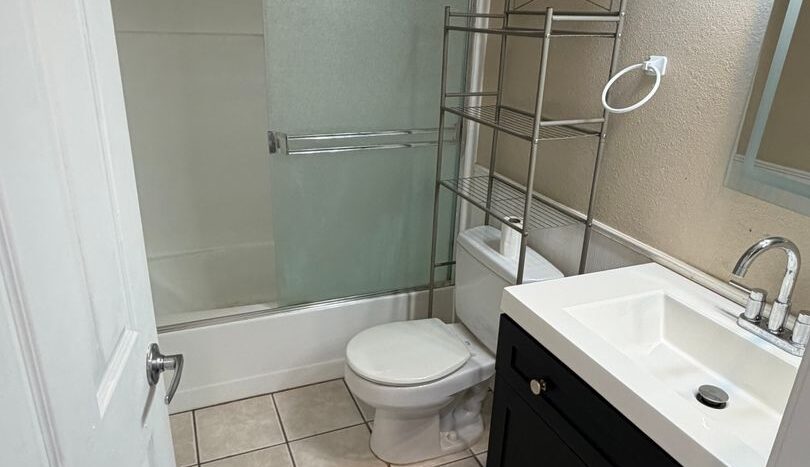 2827 Monument Blvd Apt 24 - Concord - California - 1 bed, 1 bath rental property