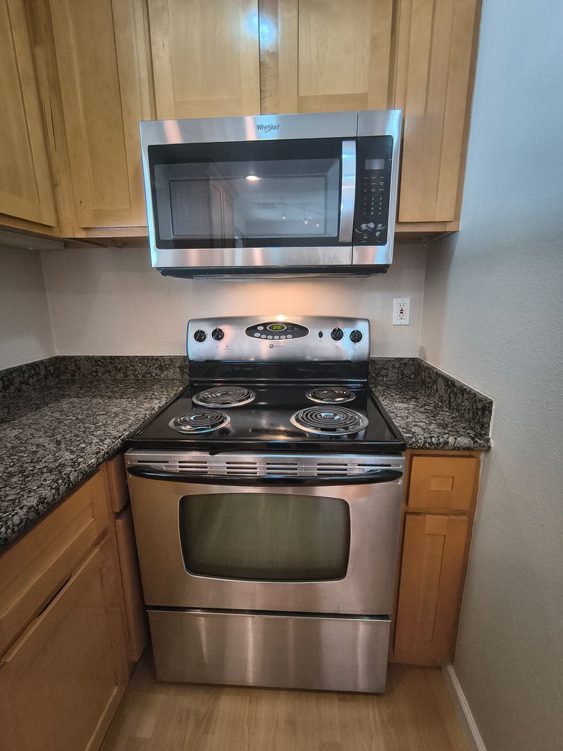 2827 Monument Blvd Apt 24 - Concord - California - 1 bed, 1 bath rental property
