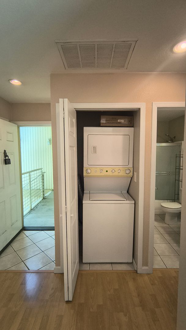 2827 Monument Blvd Apt 24 - Concord - California - 1 bed, 1 bath rental property