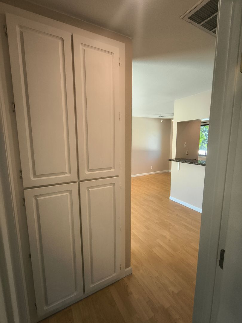 2827 Monument Blvd Apt 24 - Concord - California - 1 bed, 1 bath rental property