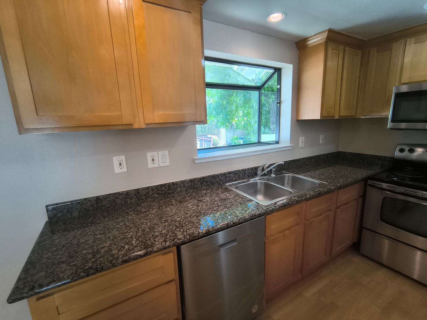 2827 Monument Blvd Apt 24 - Concord - California - 1 bed, 1 bath rental property