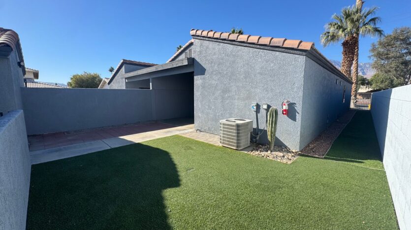 28670 Landau Blvd - Unit A - Cathedral City - California - 3 bed, 2 bath rental property