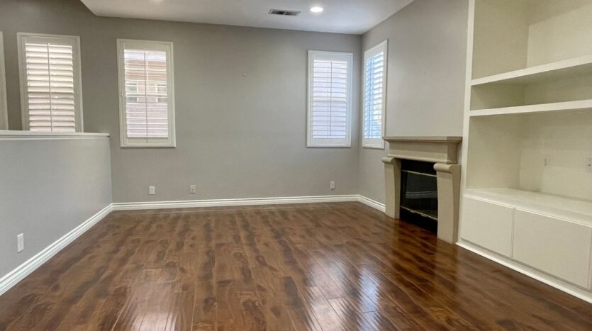 2884 Capella Way  - Thousand Oaks - California - 3 bed, 2.5 bath rental property