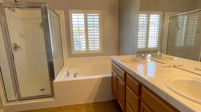 2884 Capella Way  - Thousand Oaks - California - 3 bed, 2.5 bath rental property