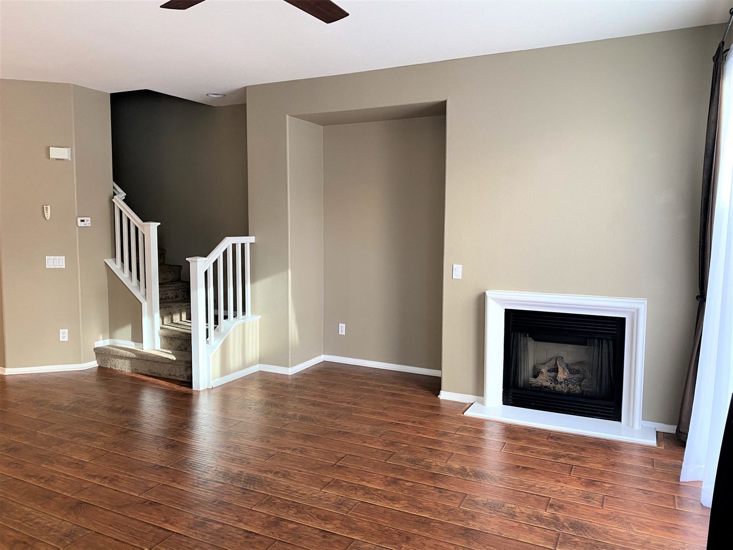 289 Tiburon Dr  #186 - Chula Vista - California - 2 bed, 2.5 bath rental property