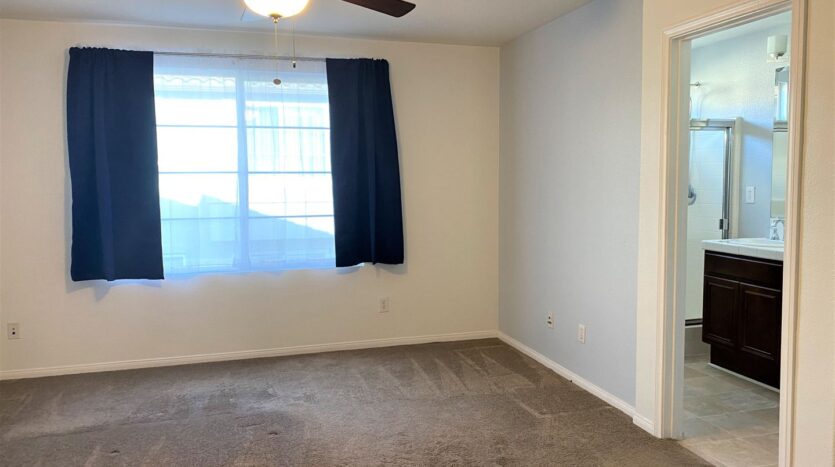 289 Tiburon Dr  #186 - Chula Vista - California - 2 bed, 2.5 bath rental property