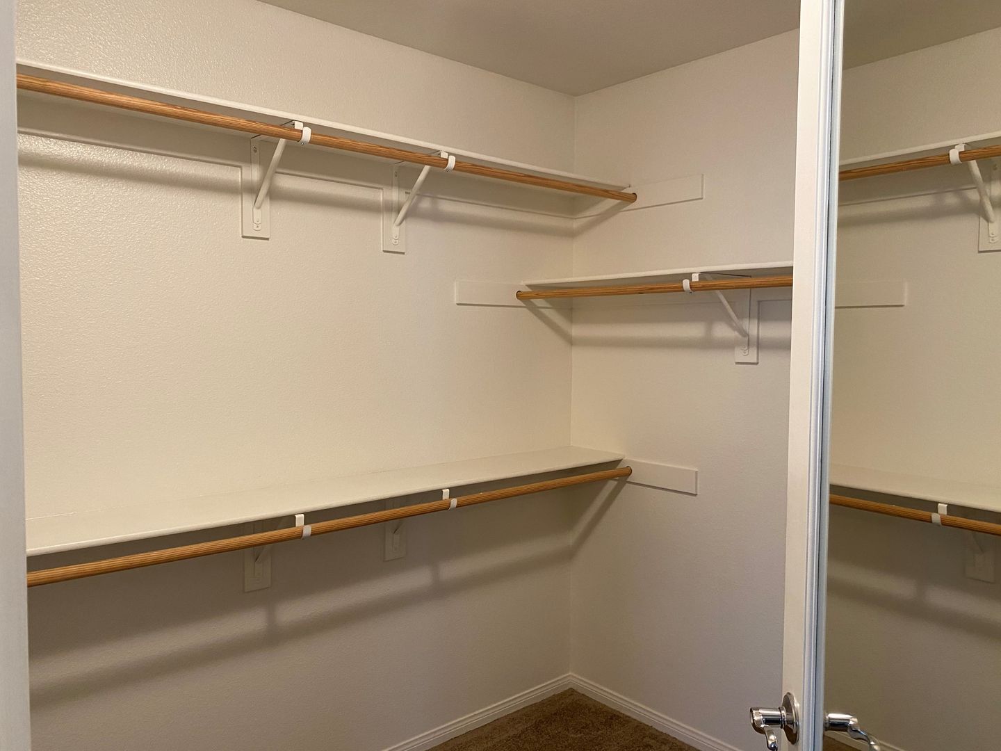 289 Tiburon Dr  #186 - Chula Vista - California - 2 bed, 2.5 bath rental property