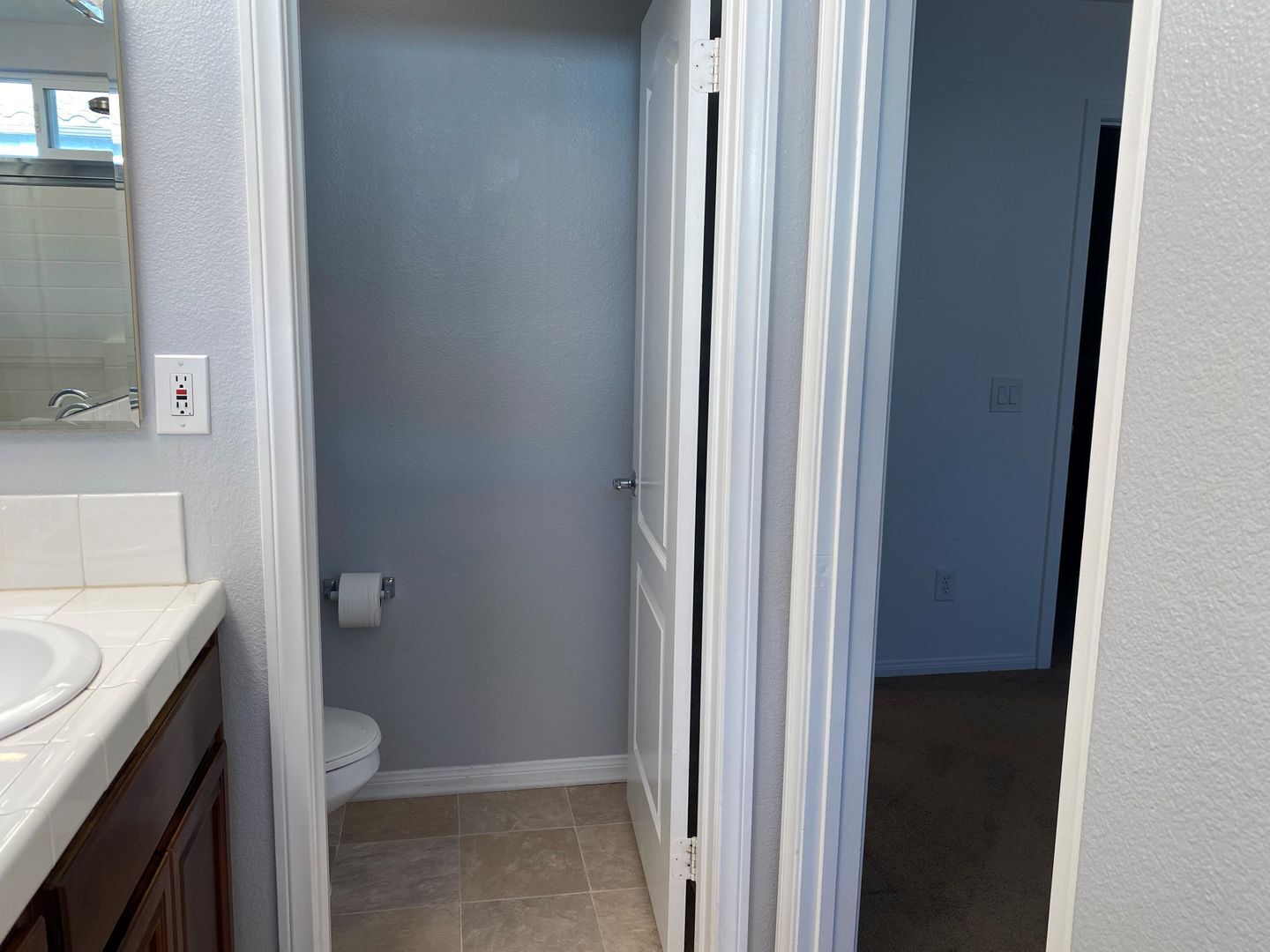 289 Tiburon Dr  #186 - Chula Vista - California - 2 bed, 2.5 bath rental property