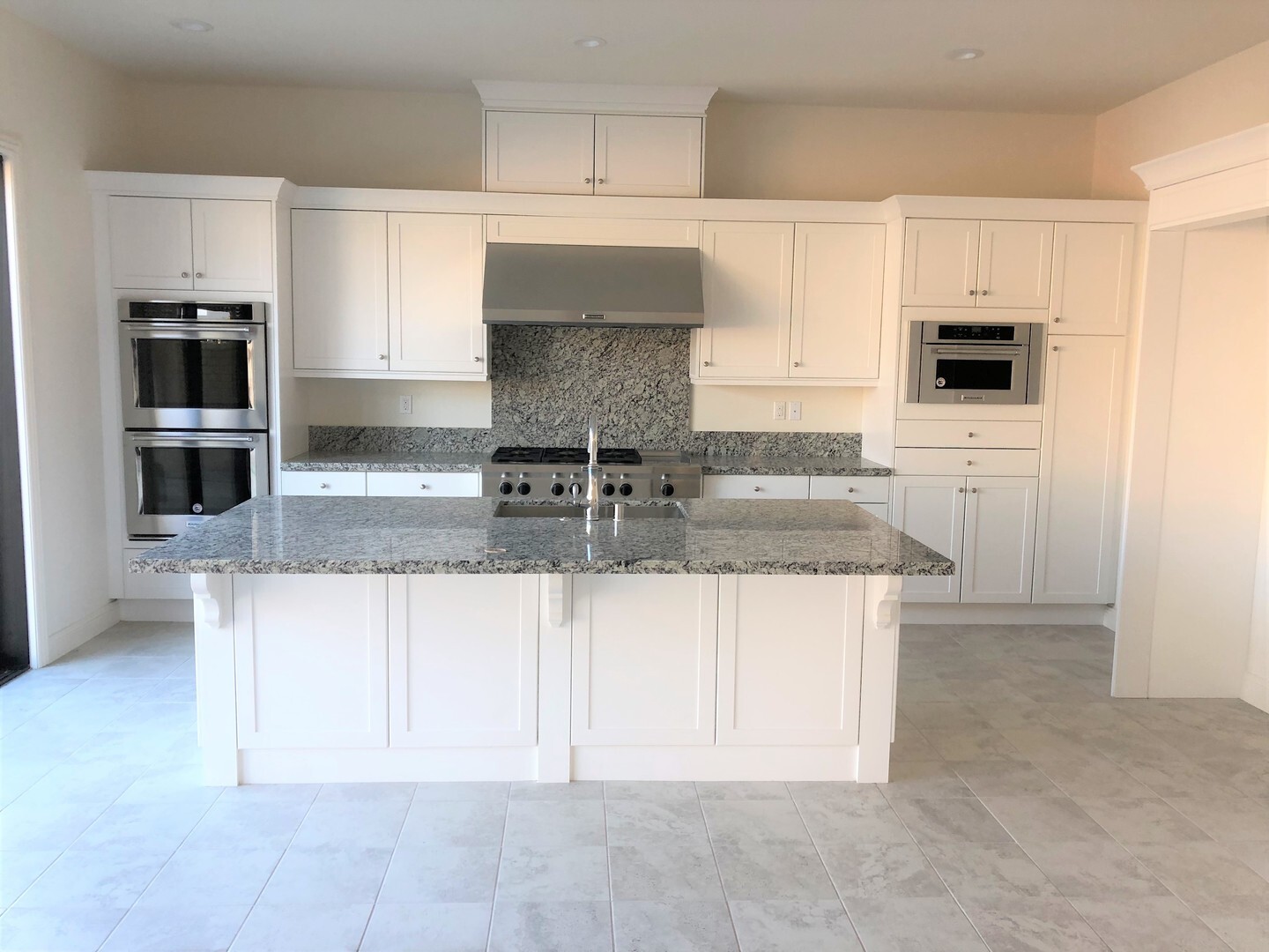 29 Caspian  - Lake Forest - California - 5 bed, 4.5 bath rental property
