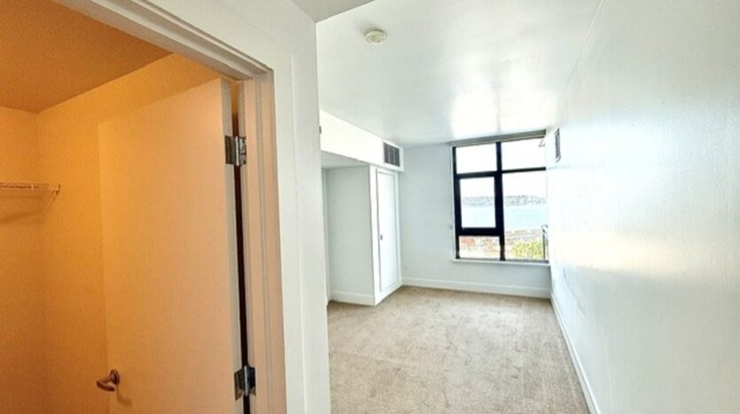 2911 2nd Avenue  Unit #907 - Seattle - Washington - 1 bed, 1 bath rental property