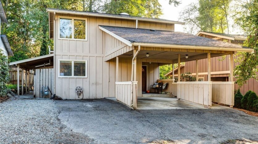 3025 Wilson Ave Aly - Bellingham - Washington - 4 bed, 2 bath rental property