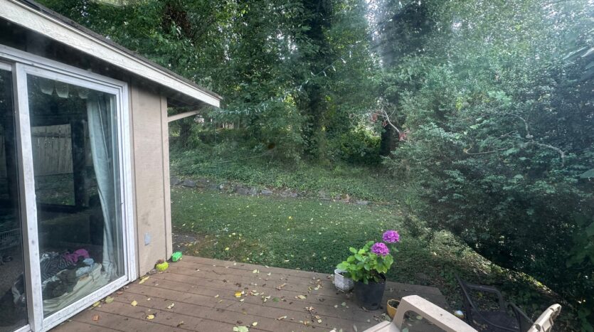 3025 Wilson Ave Aly - Bellingham - Washington - 4 bed, 2 bath rental property
