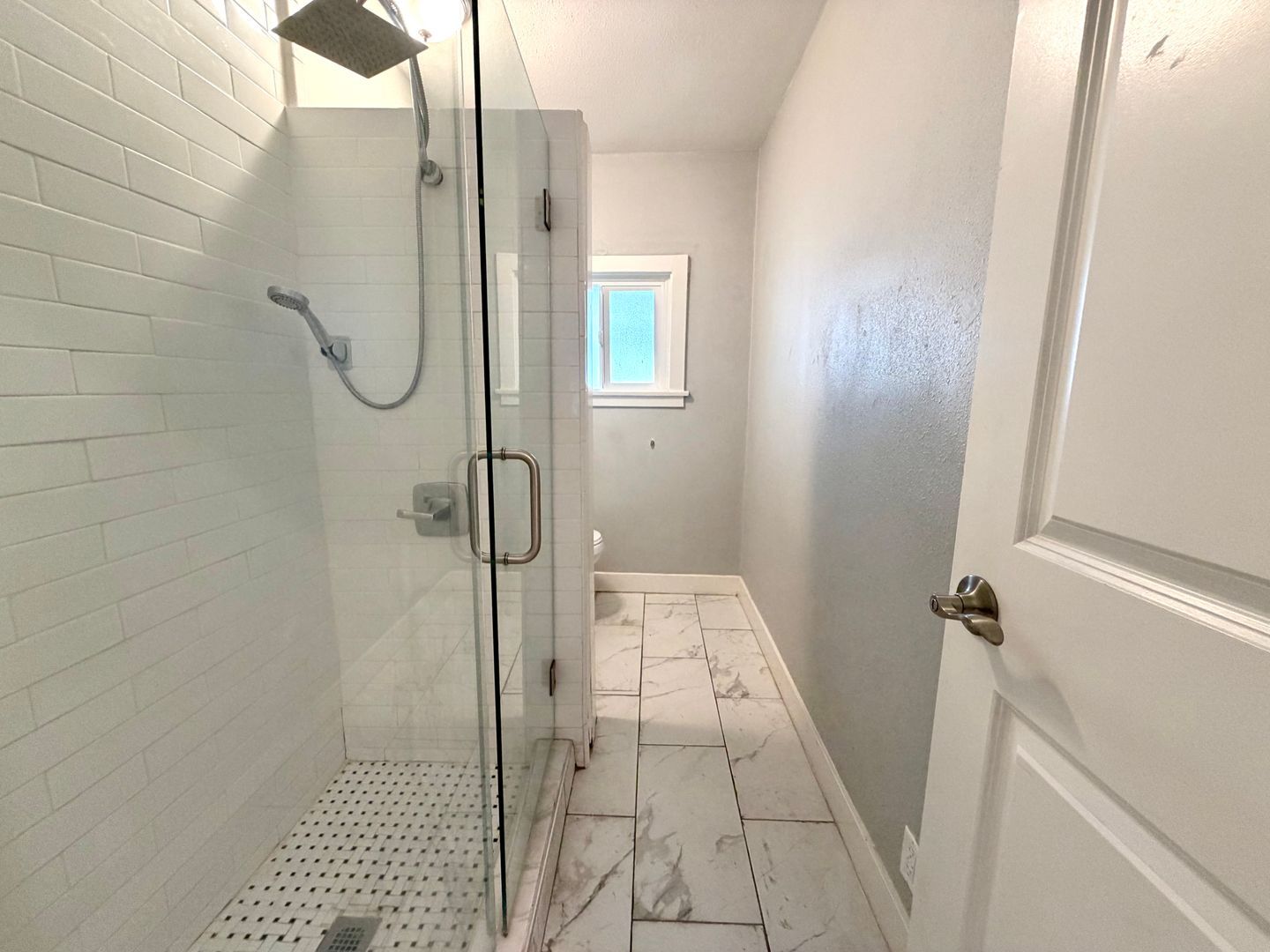 3056 Crescent Way  - Thousand Oaks - California - 2 bed, 1 bath rental property