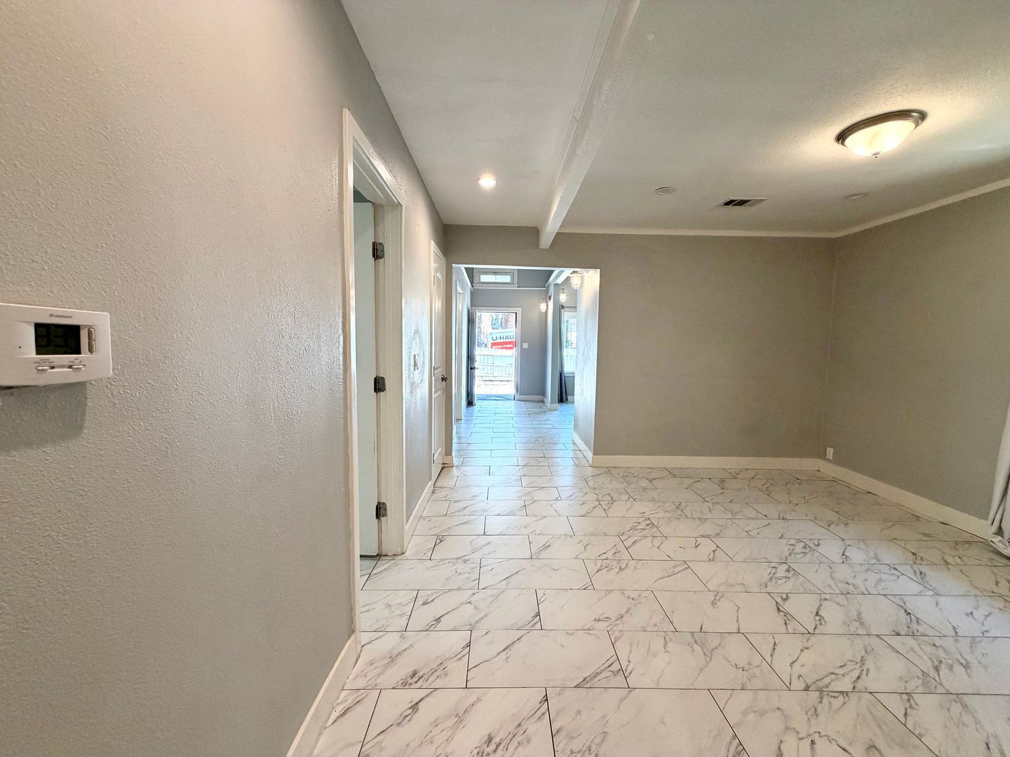 3056 Crescent Way  - Thousand Oaks - California - 2 bed, 1 bath rental property