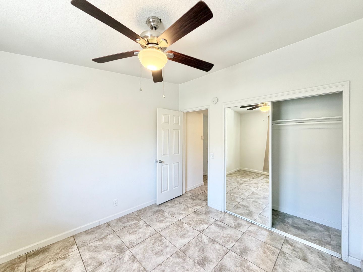 31890 Avenida La Paloma - Unit A - Cathedral City - California - 1 bed, 1 bath rental property