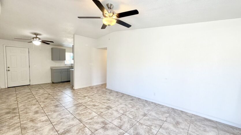 31890 Avenida La Paloma - Unit A - Cathedral City - California - 1 bed, 1 bath rental property