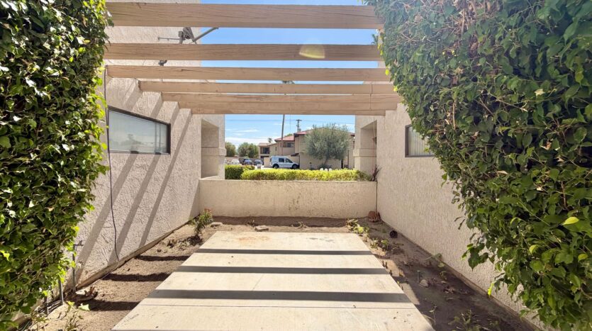 32945 Cielo Vista - B - Cathedral City - California - 3 bed, 2 bath rental property