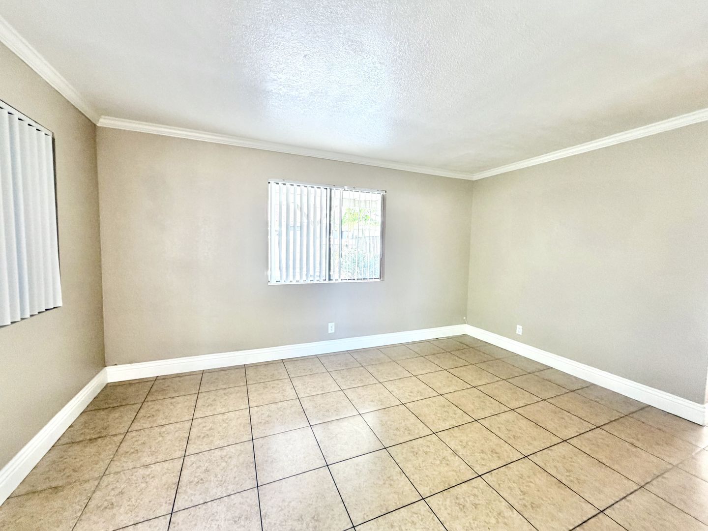 32945 Cielo Vista - B - Cathedral City - California - 3 bed, 2 bath rental property