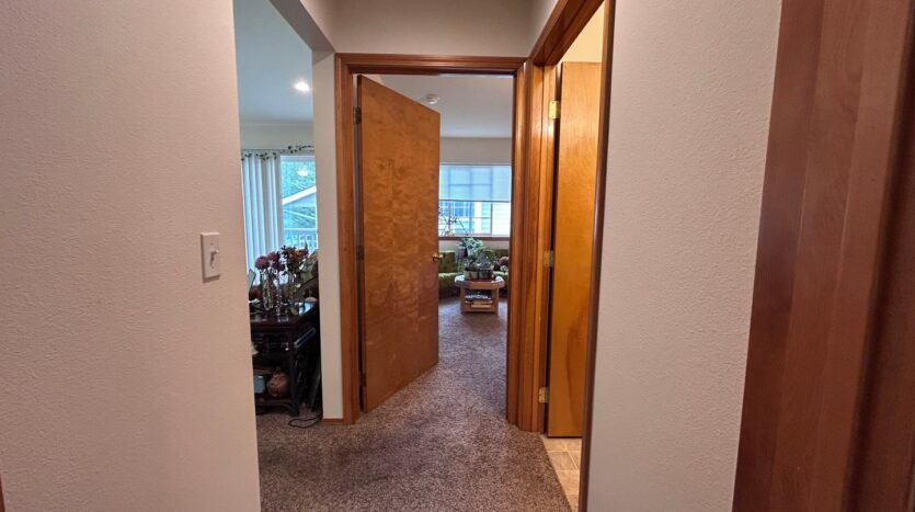 3340 Southbend Pl  - Bellingham - Washington - 2 bed, 1 bath rental property