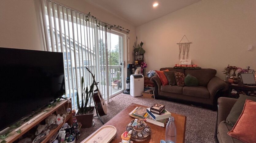 3340 Southbend Pl  - Bellingham - Washington - 2 bed, 1 bath rental property