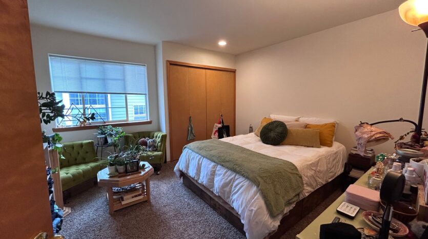 3340 Southbend Pl  - Bellingham - Washington - 2 bed, 1 bath rental property