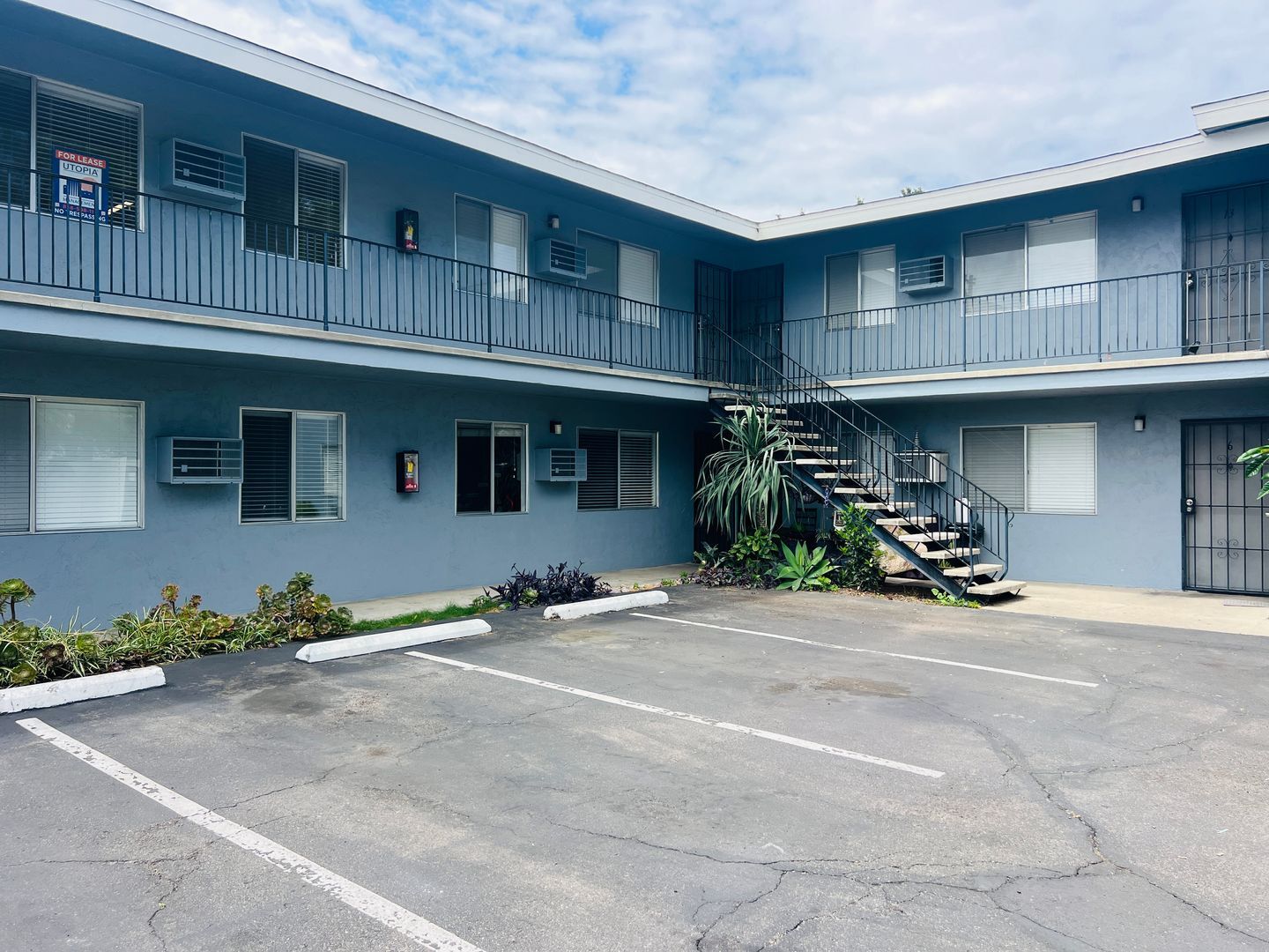 336 Claydelle Avenue - Unit 14 - El Cajon - California - 2 bed, 1 bath rental property