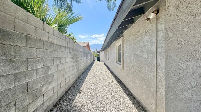 33706 Wishing Well Trail - B - Cathedral City - California - 3 bed, 2 bath rental property