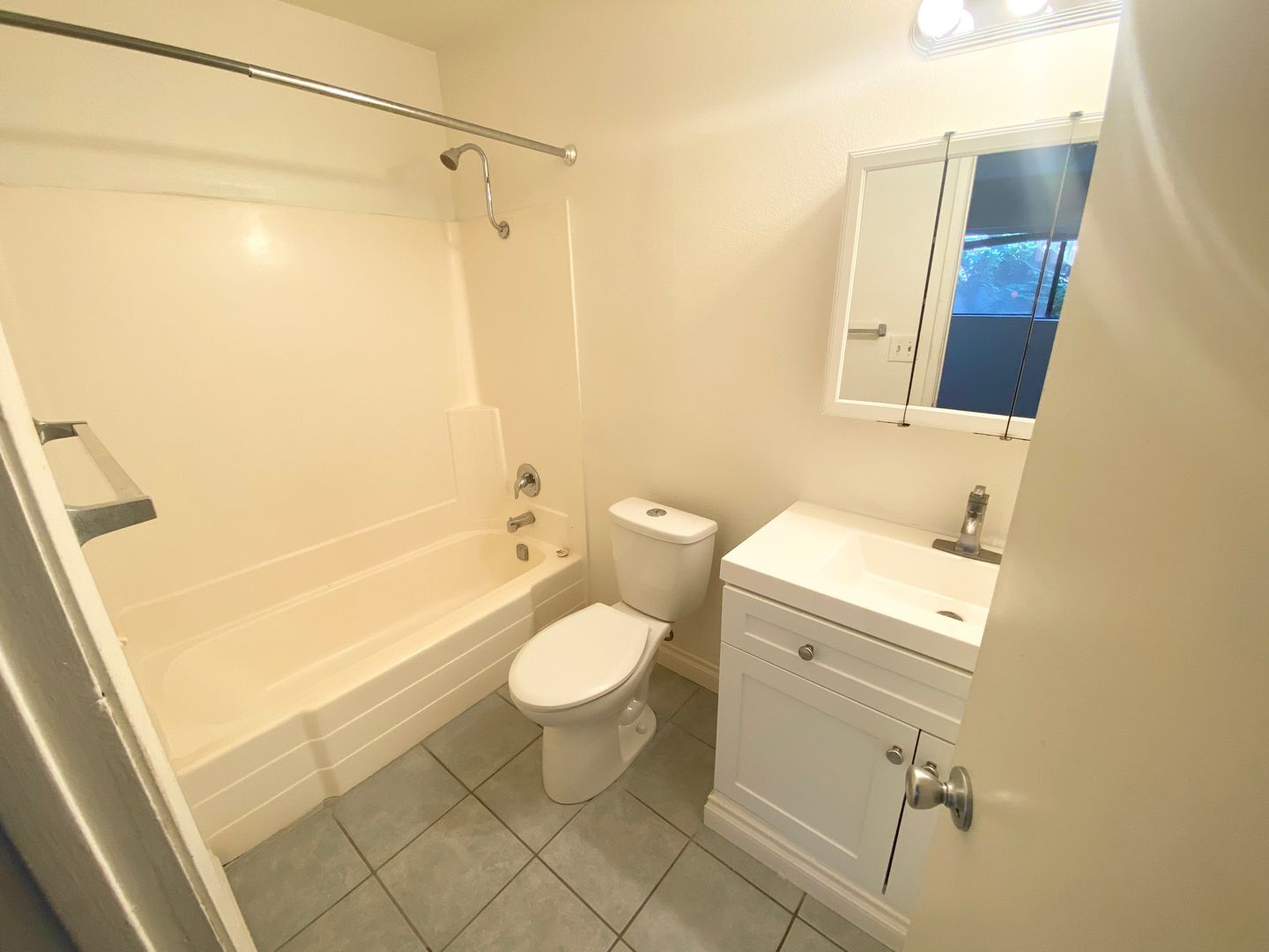 33941 Violet Lantern - Unit B - Dana Point - California - 1 bed, 1 bath rental property