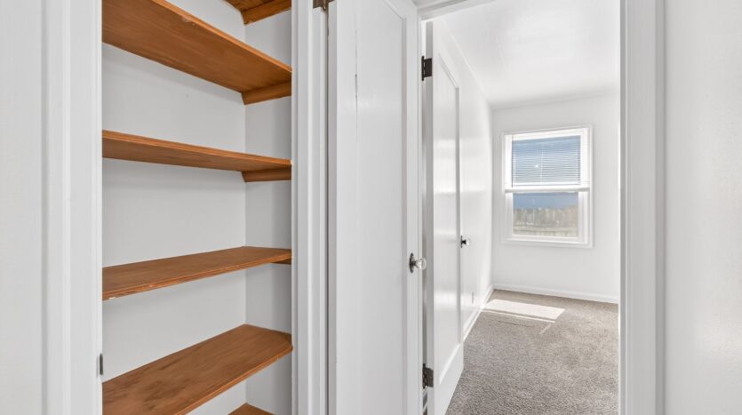 345 NW Norman Ave.  - Gresham - Oregon - 2 bed, 1 bath rental property