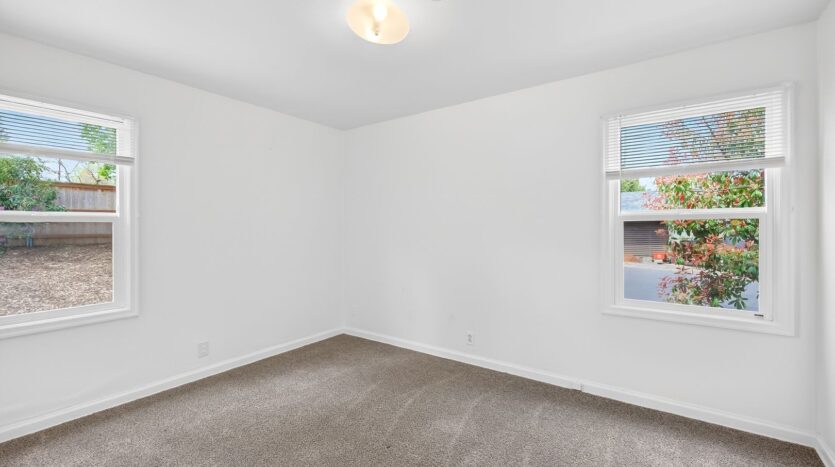 345 NW Norman Ave.  - Gresham - Oregon - 2 bed, 1 bath rental property