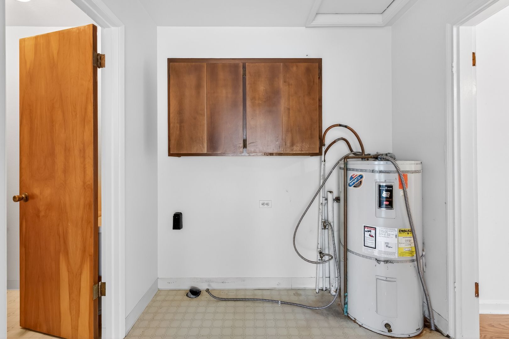 345 NW Norman Ave.  - Gresham - Oregon - 2 bed, 1 bath rental property
