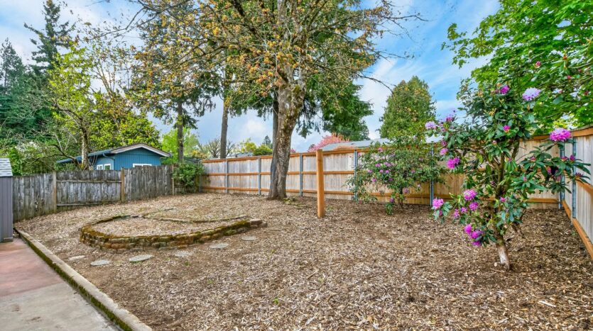 345 NW Norman Ave.  - Gresham - Oregon - 2 bed, 1 bath rental property