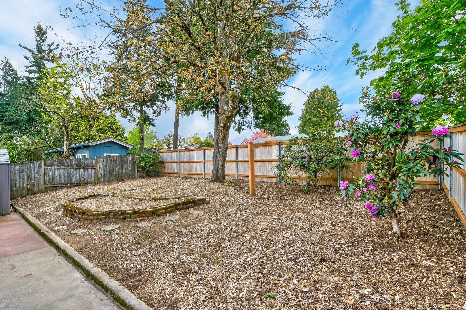 345 NW Norman Ave.  - Gresham - Oregon - 2 bed, 1 bath rental property