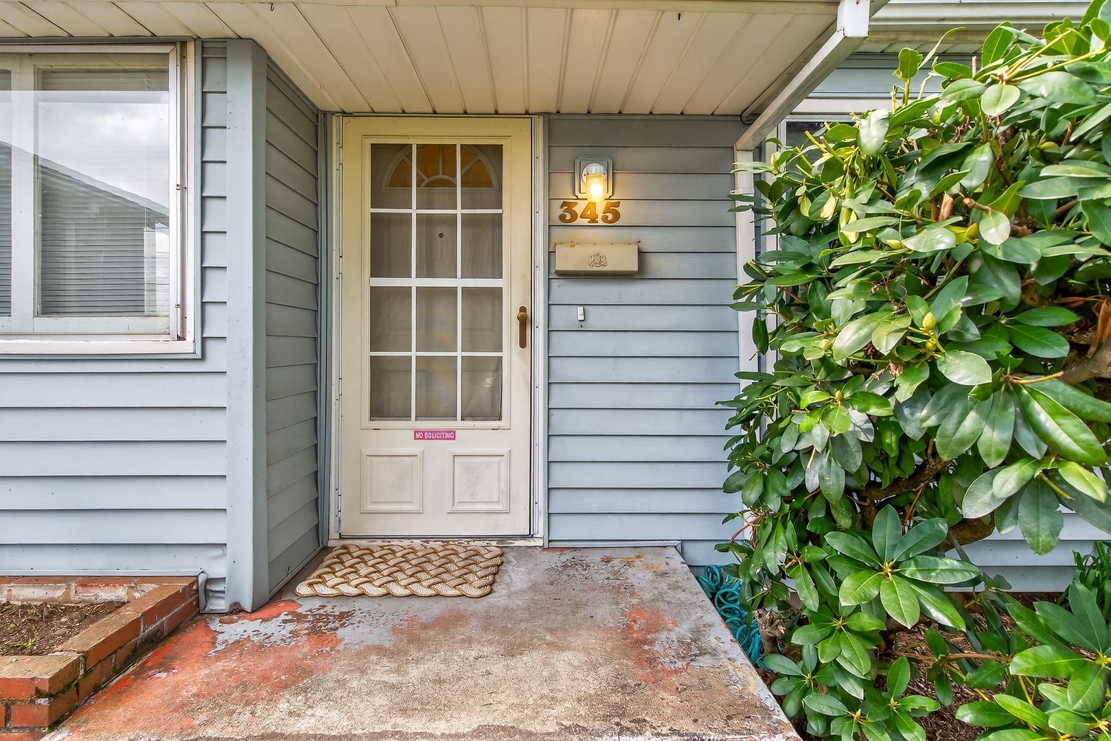 345 NW Norman Ave.  - Gresham - Oregon - 2 bed, 1 bath rental property