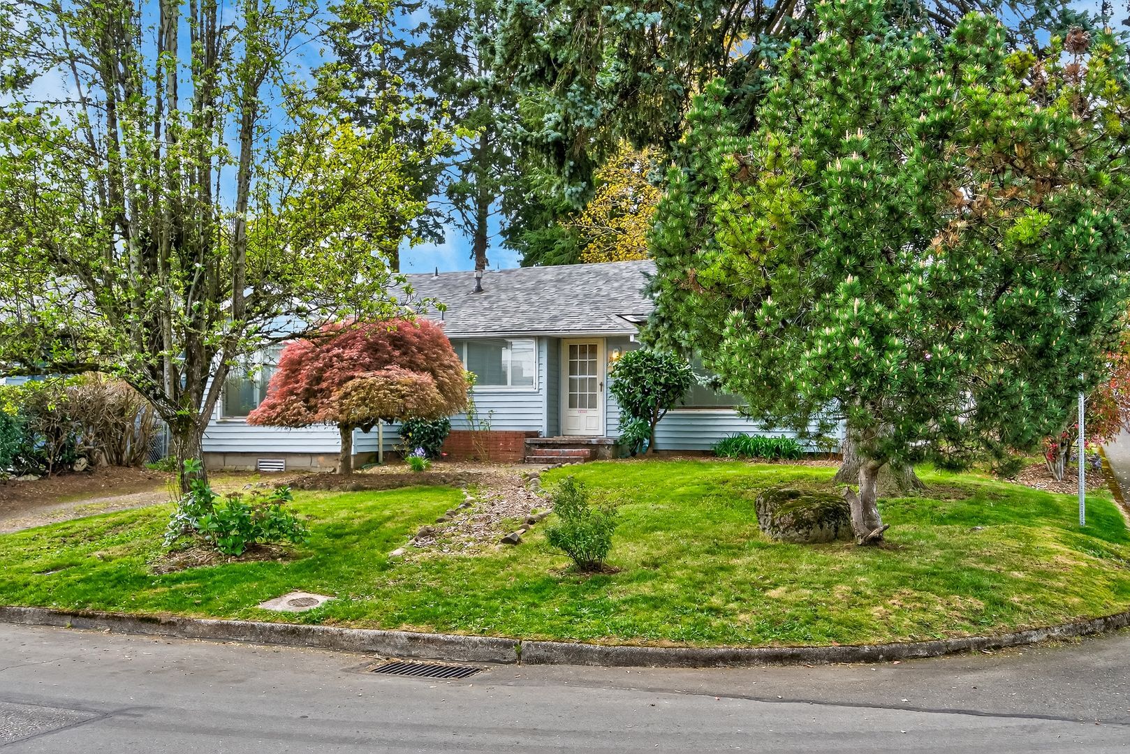 345 NW Norman Ave.  - Gresham - Oregon - 2 bed, 1 bath rental property