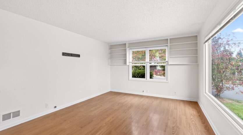 345 NW Norman Ave.  - Gresham - Oregon - 2 bed, 1 bath rental property