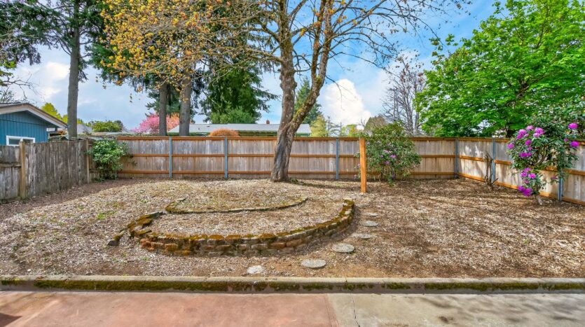 345 NW Norman Ave.  - Gresham - Oregon - 2 bed, 1 bath rental property