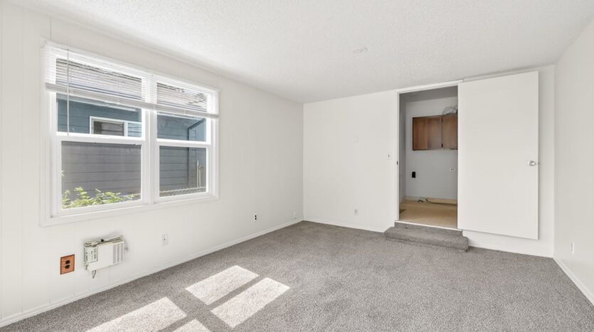 345 NW Norman Ave.  - Gresham - Oregon - 2 bed, 1 bath rental property