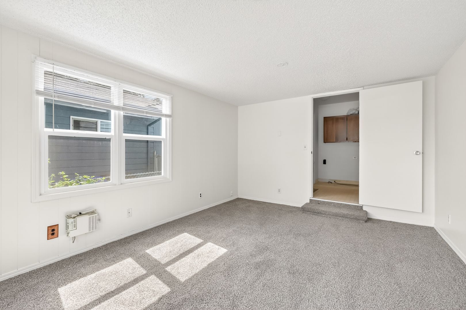 345 NW Norman Ave.  - Gresham - Oregon - 2 bed, 1 bath rental property