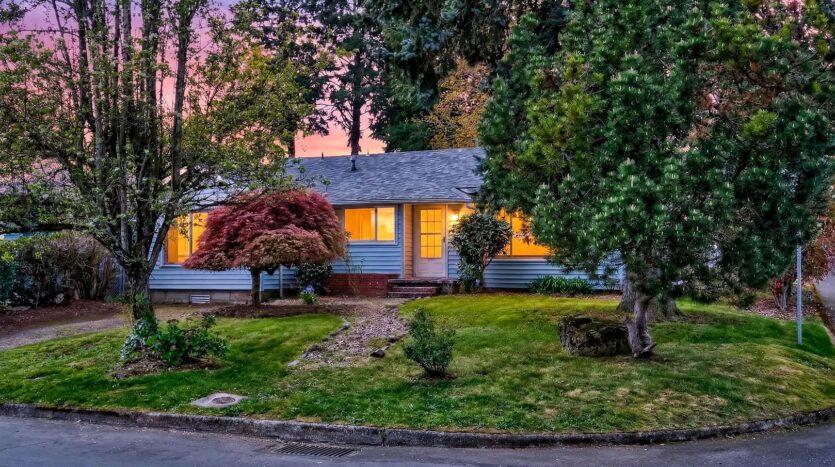 345 NW Norman Ave.  - Gresham - Oregon - 2 bed, 1 bath rental property