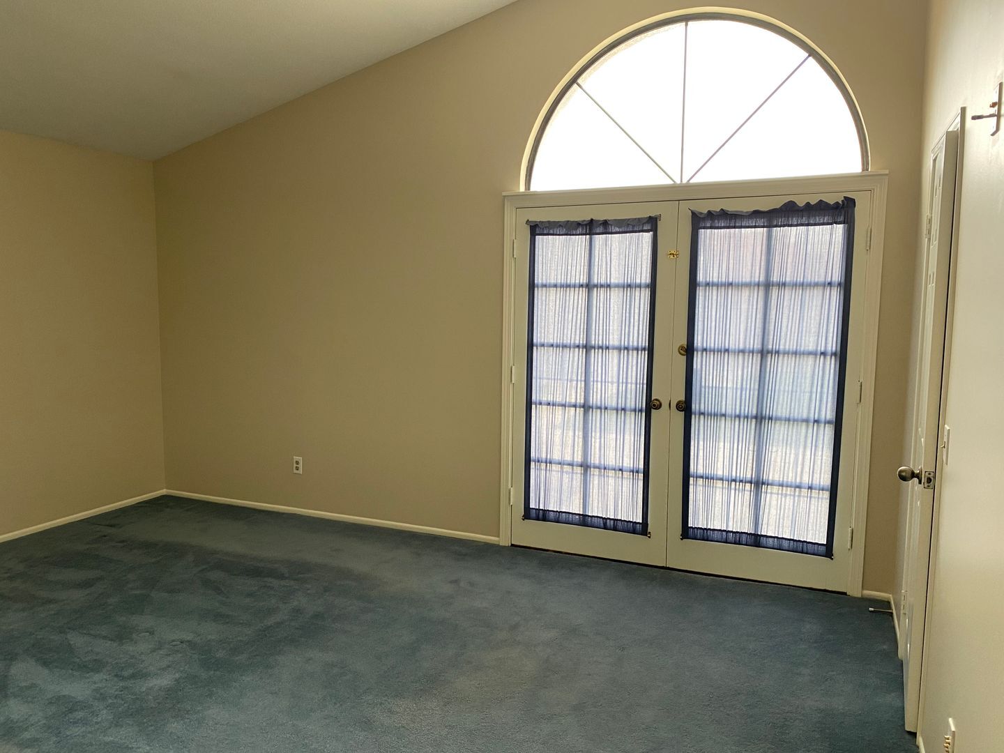 3611 Kim Ct. - Lancaster - California - 4 bed, 2 bath rental property