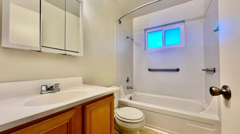 37950 HWY 26 - #7 - Sandy - Oregon - 2 bed, 1 bath rental property
