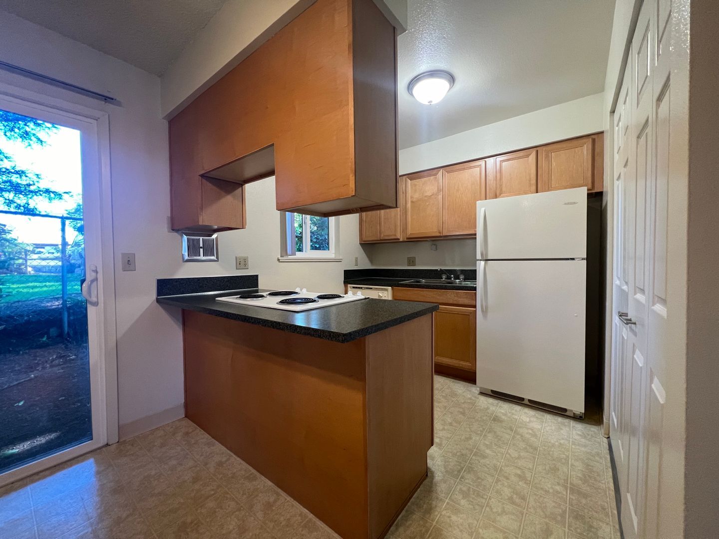 37950 HWY 26 - #7 - Sandy - Oregon - 2 bed, 1 bath rental property