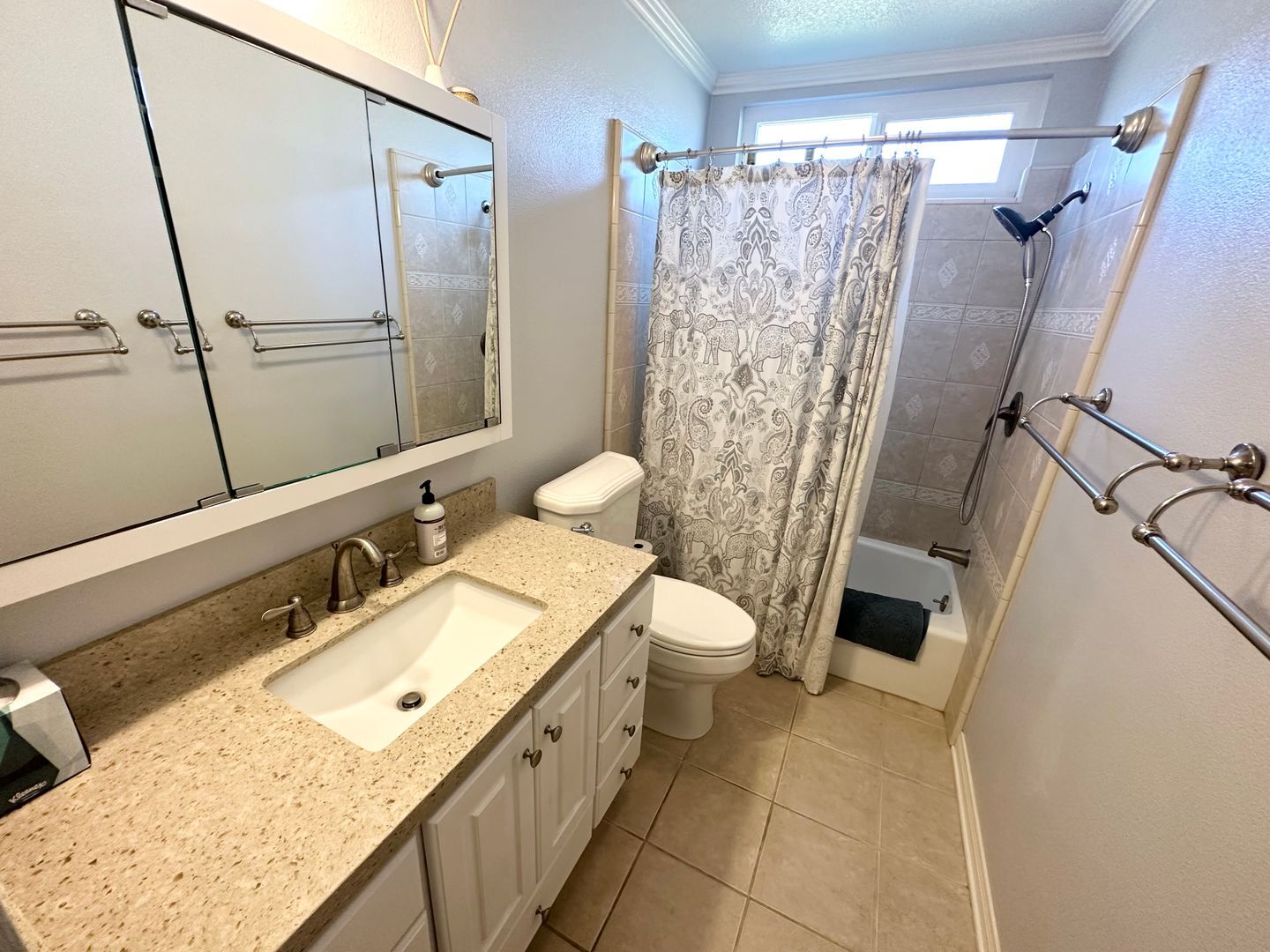 386 N Ironpike Circle - Anaheim - California - 3 bed, 2 bath rental property