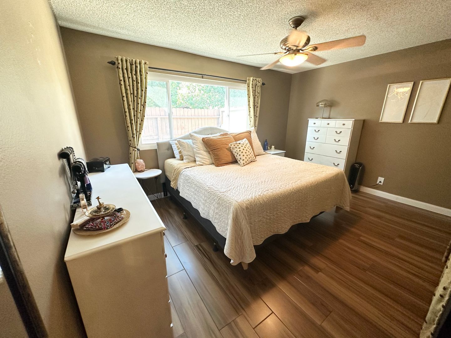386 N Ironpike Circle - Anaheim - California - 3 bed, 2 bath rental property