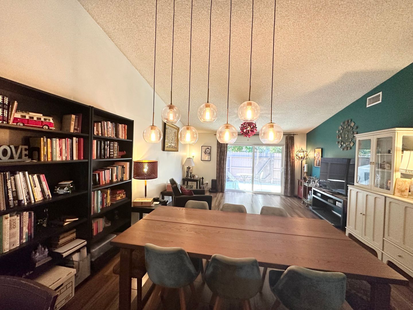 386 N Ironpike Circle - Anaheim - California - 3 bed, 2 bath rental property