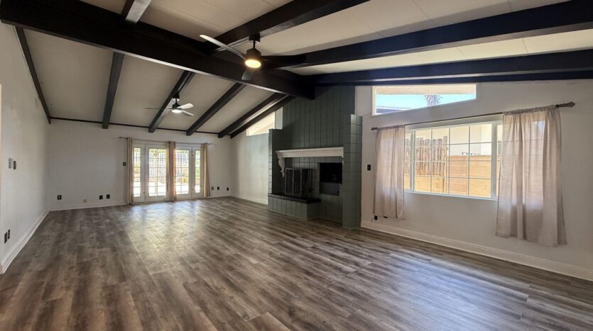 39142 11th St. West - Palmdale - California - 3 bed, 1.5 bath rental property