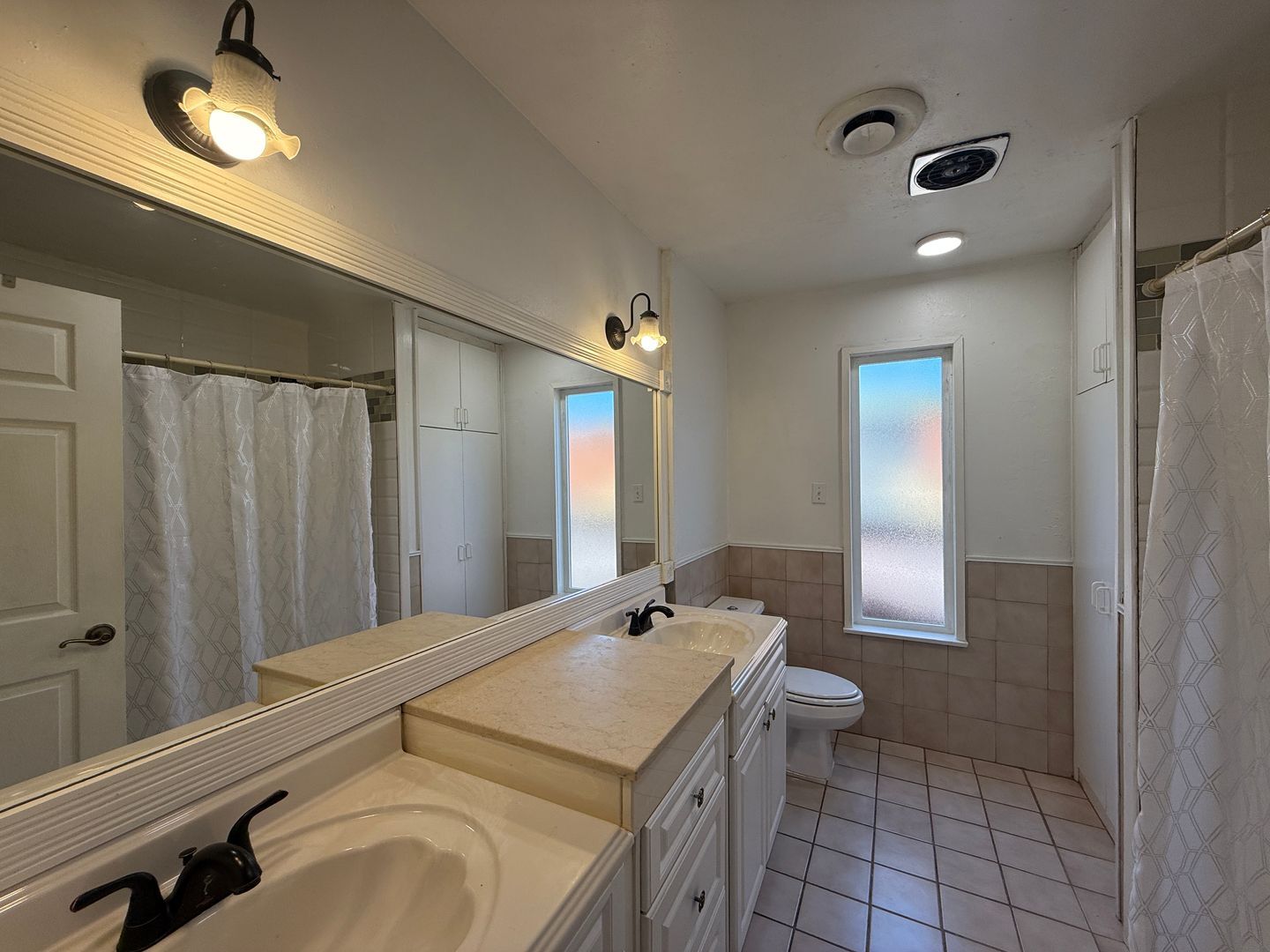 39142 11th St. West - Palmdale - California - 3 bed, 1.5 bath rental property