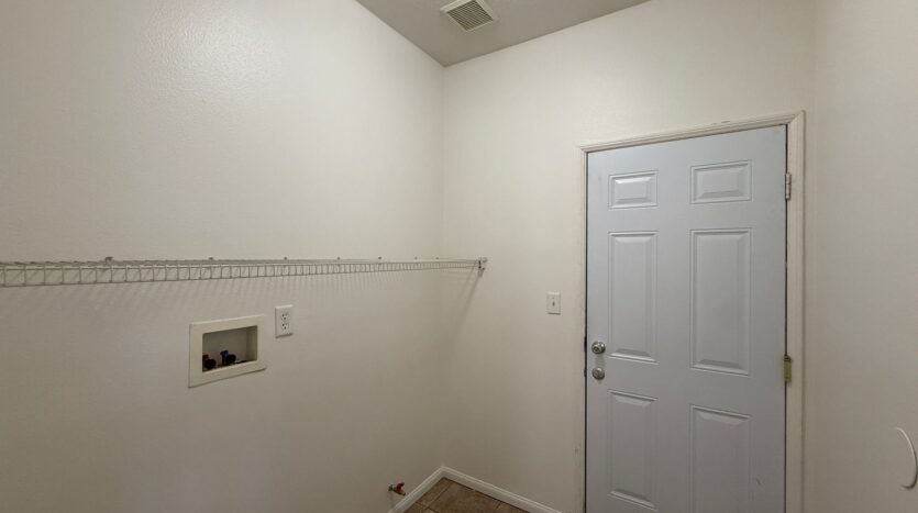 39201 Jacob Dr - Palmdale - California - 4 bed, 3 bath rental property